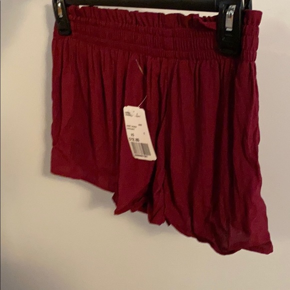 Forever 21 NWT Burgundy boho shorts relaxed fit - Picture 8 of 8